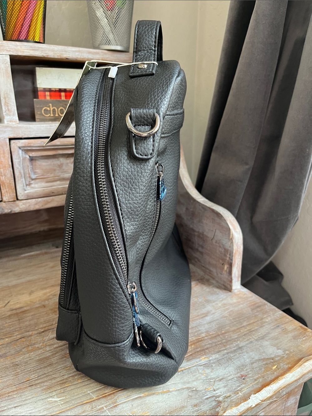 🖤 NWT Damsel In Defense Multi Shay Backpack Black Concealed Carry - Picture 3 of 16